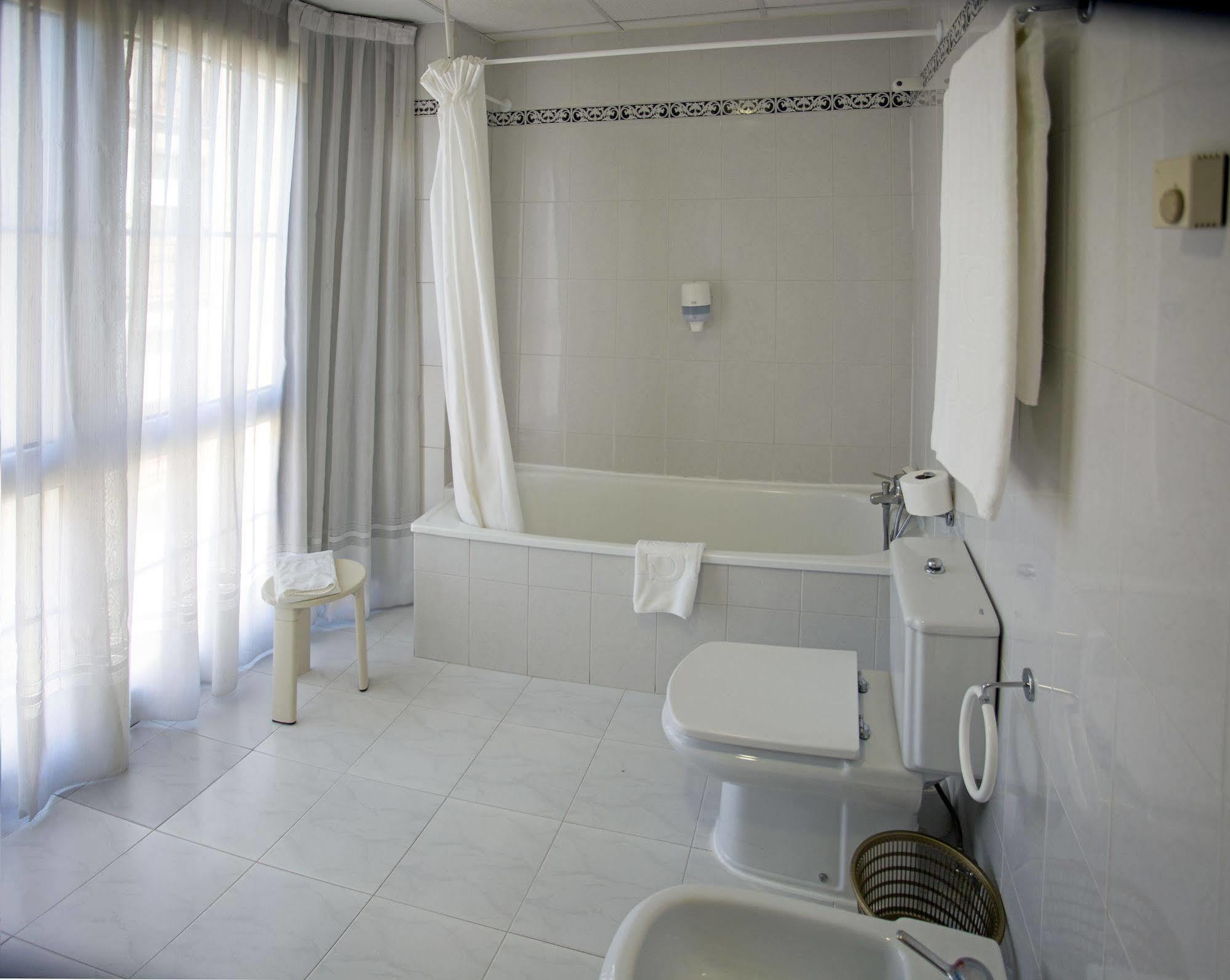 Hotel Don Rodrigo Palencia Exterior photo